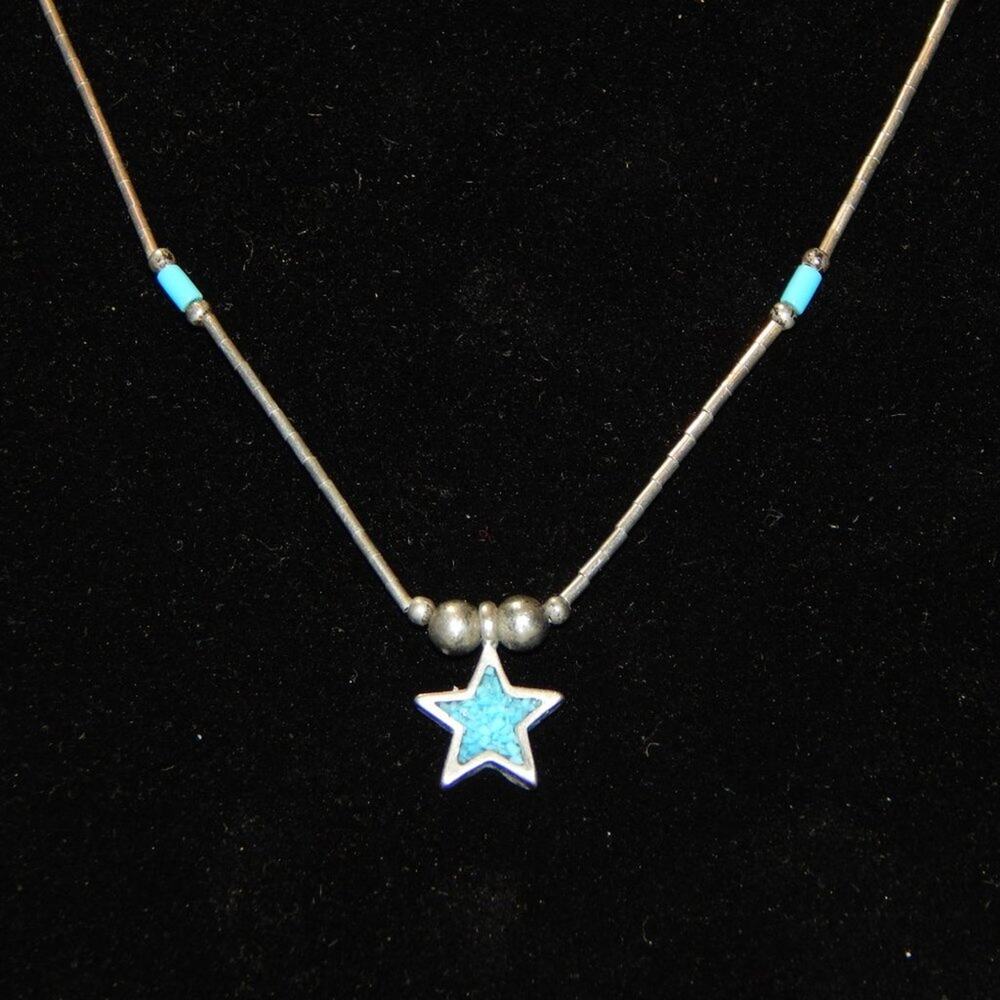 Delicate Vintage Liquid Silver & Crushed Turquoise Signed 925 Star neckl…